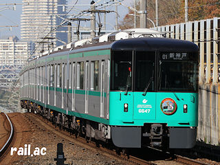神戸市営地下鉄クリスマスデコレーション列車2021年6147F